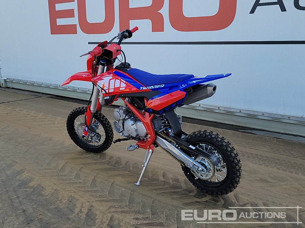2025 Apollo Thunder 125cc Motorcross Bike, 14" Front, 12" Rear Tyres, Electric Start, Air Cooled, Hydraulic Suspension, Disc Brakes, Lighting Kit (UNASSEMBLED) - دراجة نارية: صورة 3 2025 Apollo Thunder 125cc Motorcross Bike, 14" Front, 12" Rear Tyres, Electric Start, Air Cooled, Hydraulic Suspension, Disc Brakes, Lighting Kit (UNASSEMBLED) - دراجة نارية: صورة 3