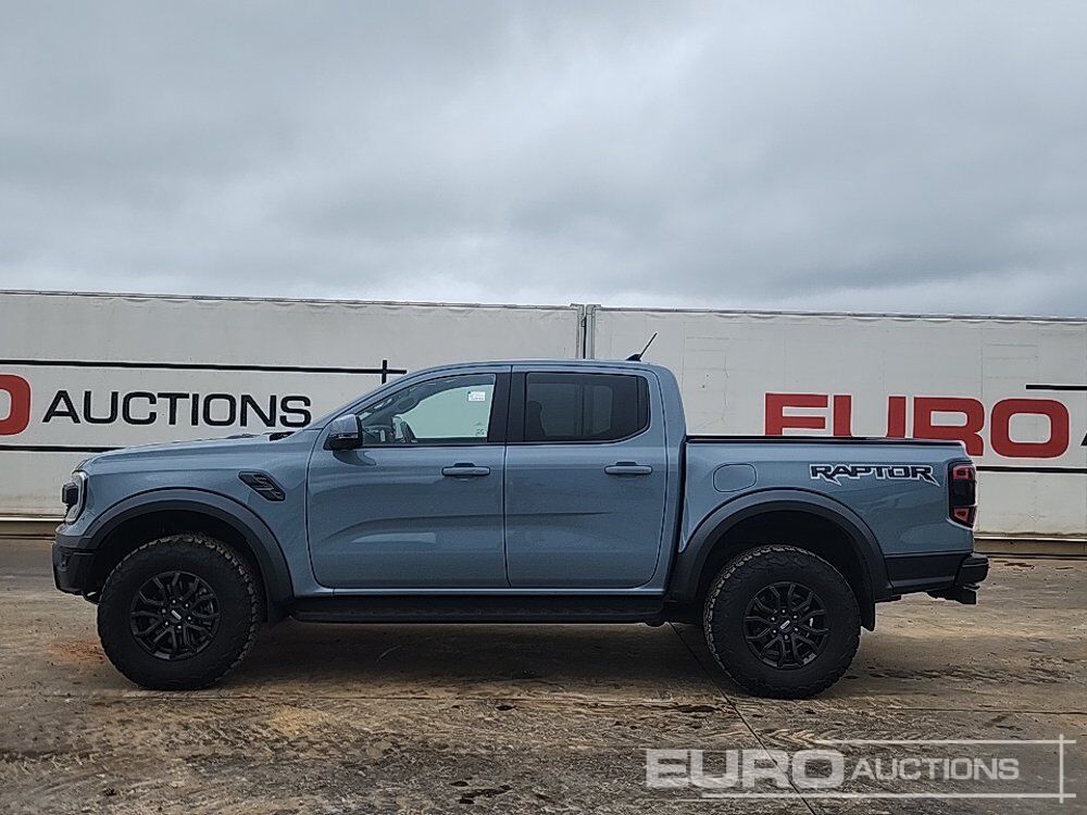 2025 Ford Ranger Raptor - شاحنة البيك أب: صورة 2 2025 Ford Ranger Raptor - شاحنة البيك أب: صورة 2