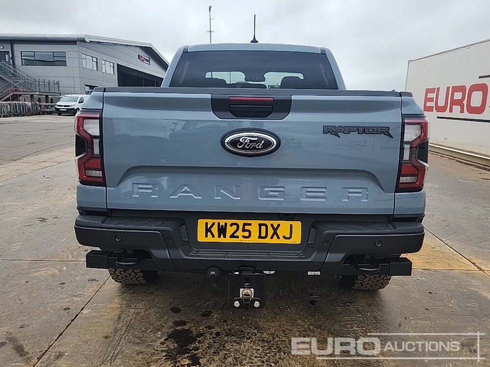 2025 Ford Ranger Raptor - شاحنة البيك أب: صورة 4 2025 Ford Ranger Raptor - شاحنة البيك أب: صورة 4