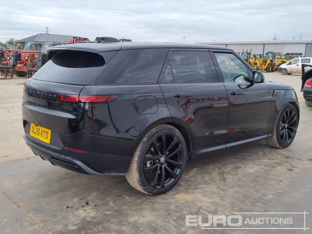 2025 Land Rover Range Rover Sport - سيارة دفع رباعي: صورة 5 2025 Land Rover Range Rover Sport - سيارة دفع رباعي: صورة 5