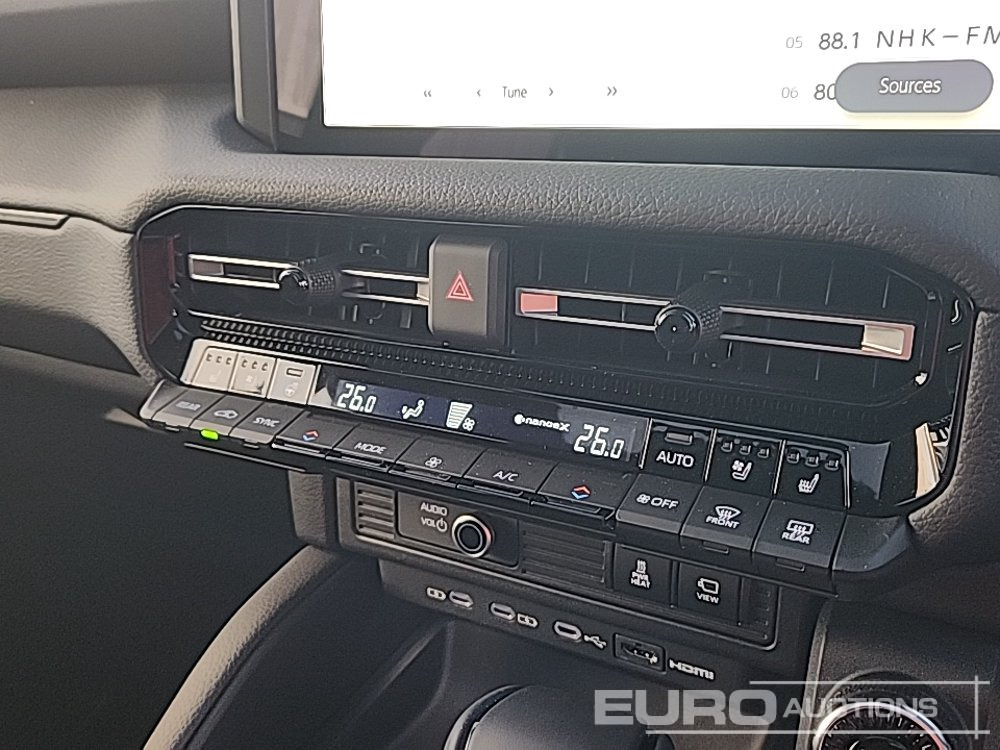 سيارة دفع رباعي 2025 Toyota Land Cruiser: صورة 19