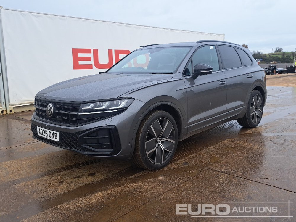 2025 Volkswagen Touareg V6 TDI - سيارة دفع رباعي: صورة 1 2025 Volkswagen Touareg V6 TDI - سيارة دفع رباعي: صورة 1