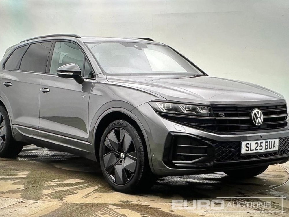 2025 Volkswagen Touareg - سيارة دفع رباعي: صورة 1 2025 Volkswagen Touareg - سيارة دفع رباعي: صورة 1
