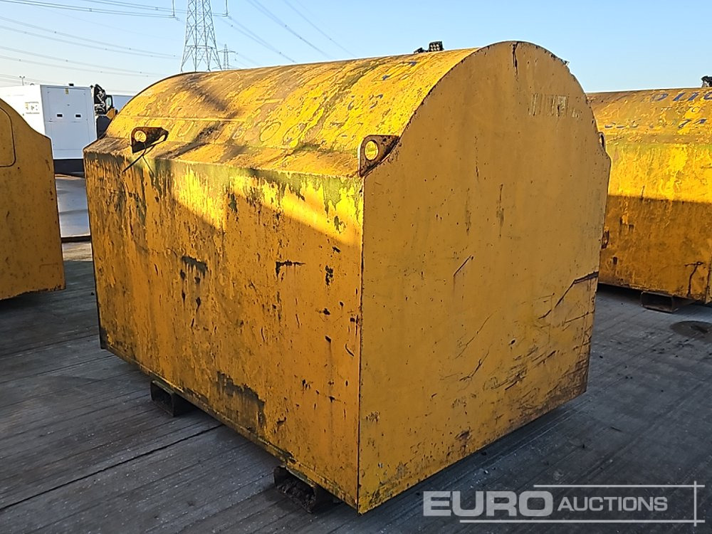 2250 Litre Static Bunded Fuel Bowser, Manual Pump - خزان تخزين: صورة 5 2250 Litre Static Bunded Fuel Bowser, Manual Pump - خزان تخزين: صورة 5