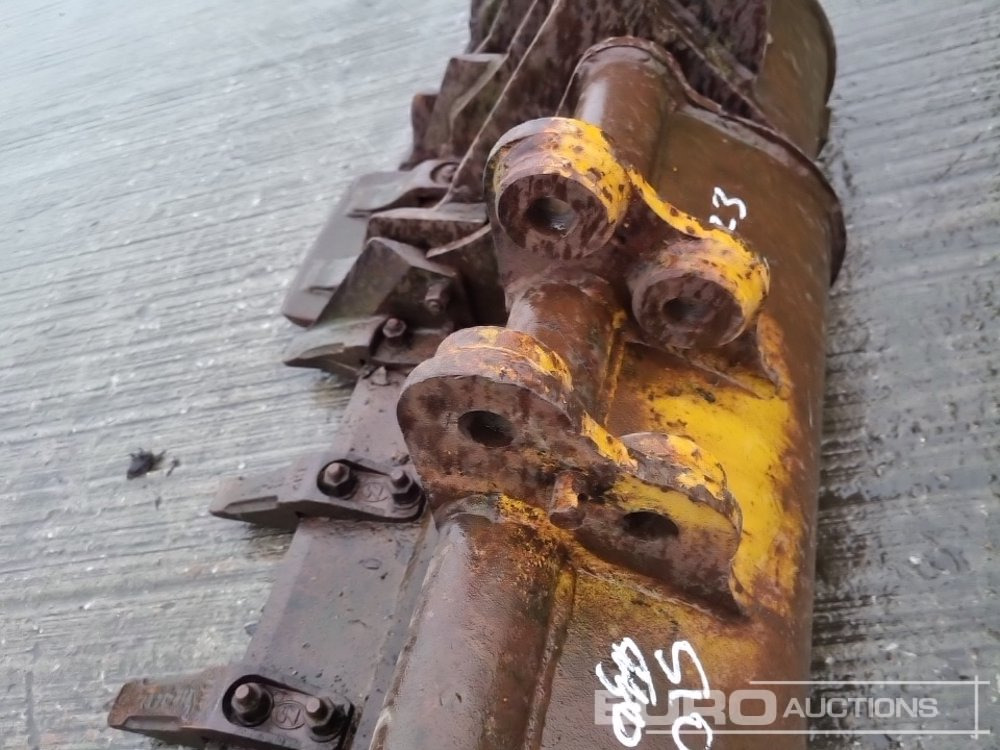 بكت 24", 10", 10" Digging Bucket 25mm Pin to suit Mini Excavator: صورة 13