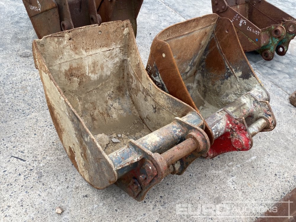 24" Digging Bucket, 60 mm Pin to suit 10-12 Ton Excavator (2 of) - بكت: صورة 1 24" Digging Bucket, 60 mm Pin to suit 10-12 Ton Excavator (2 of) - بكت: صورة 1