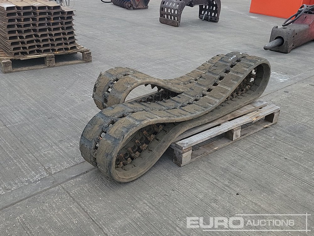 320x86ACx49 Rubber Tracks to suit Skidsteer - مسارات - آلات البناء: صورة 5 320x86ACx49 Rubber Tracks to suit Skidsteer - مسارات - آلات البناء: صورة 5