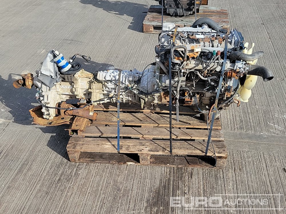 محرك 4 Cylinder Engine, Gearbox: صورة 6