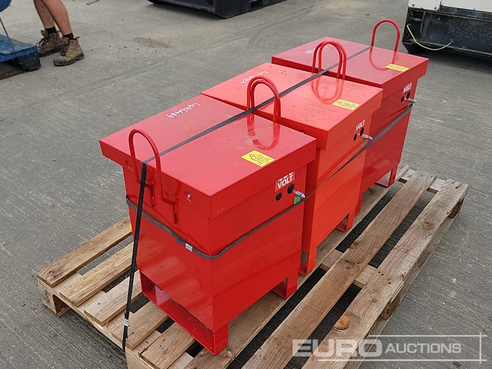 400 Volt Transformer (3 of) - معدات البناء: صورة 3 400 Volt Transformer (3 of) - معدات البناء: صورة 3