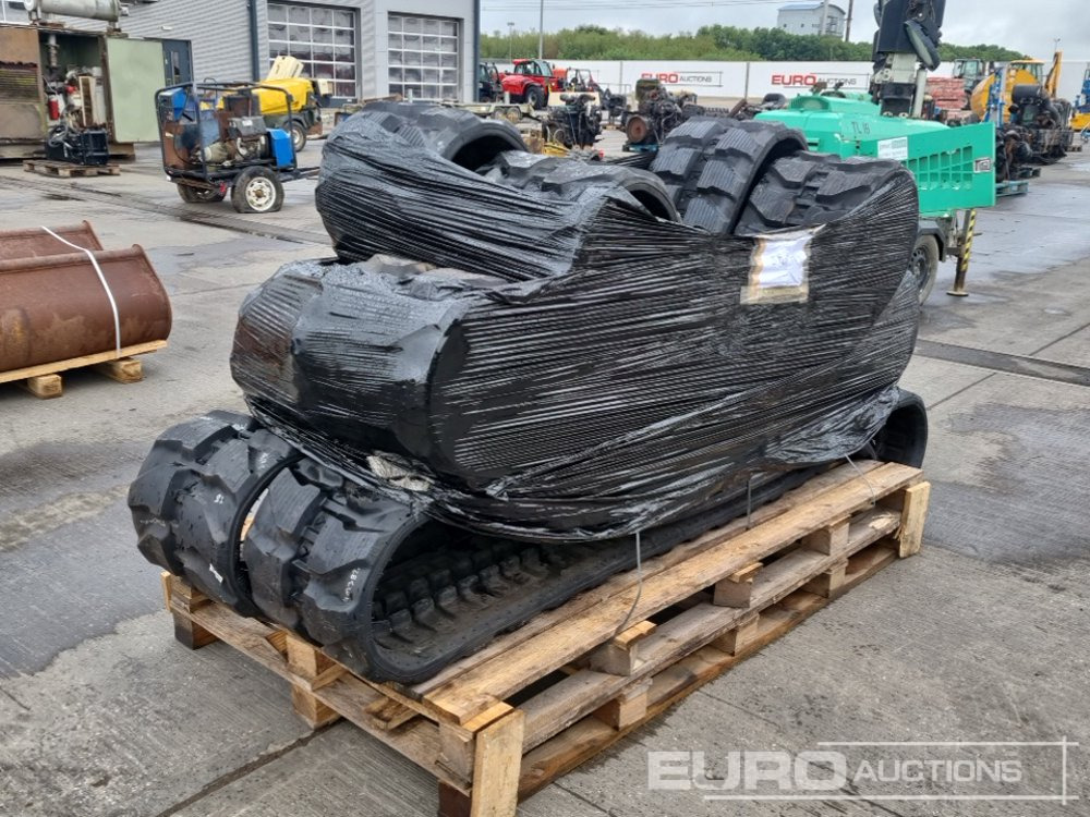 5 Ton Excavator Rubber Tracks (6 of) - مسارات - آلات البناء: صورة 1 5 Ton Excavator Rubber Tracks (6 of) - مسارات - آلات البناء: صورة 1
