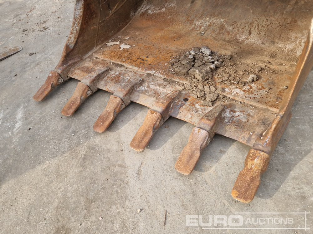 بكت 56" Digging Bucket 80mm Pin to suit 20 Ton Excavator: صورة 11