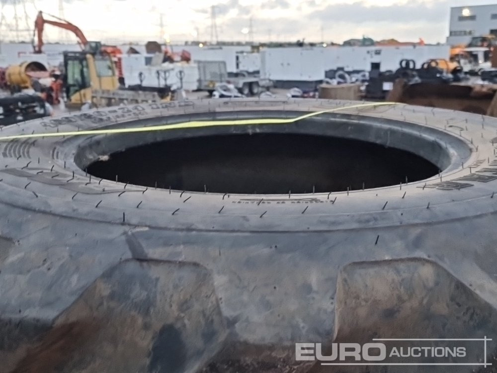 إطارات BKT 400/80-24 Tyre (4 of): صورة 13