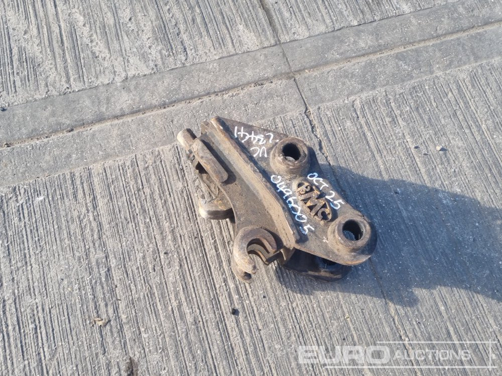 BMC Hydraulic Quick Hitch 40mm Pin to suit Mini Excavator - قارنة توصيل هيدروليكي: صورة 3 BMC Hydraulic Quick Hitch 40mm Pin to suit Mini Excavator - قارنة توصيل هيدروليكي: صورة 3