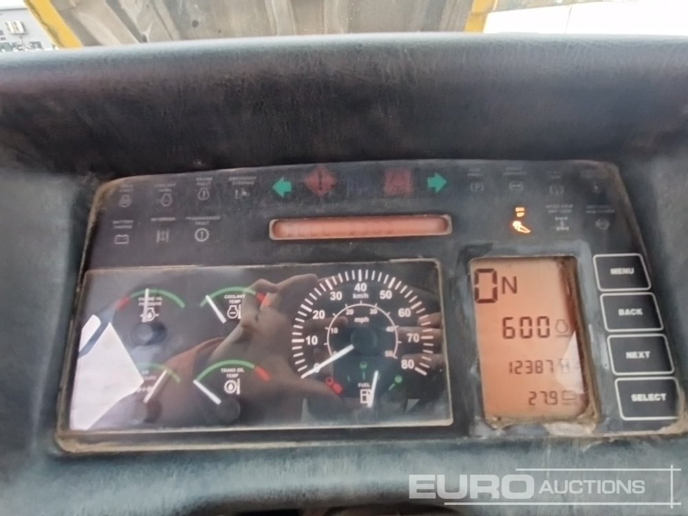 شاحنة قلاب مفصلية Bell B30D: صورة 42