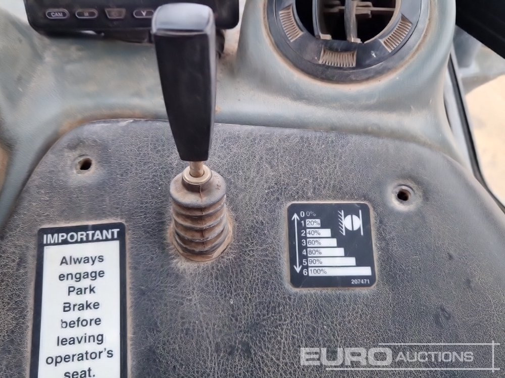 شاحنة قلاب مفصلية Bell B30D: صورة 36