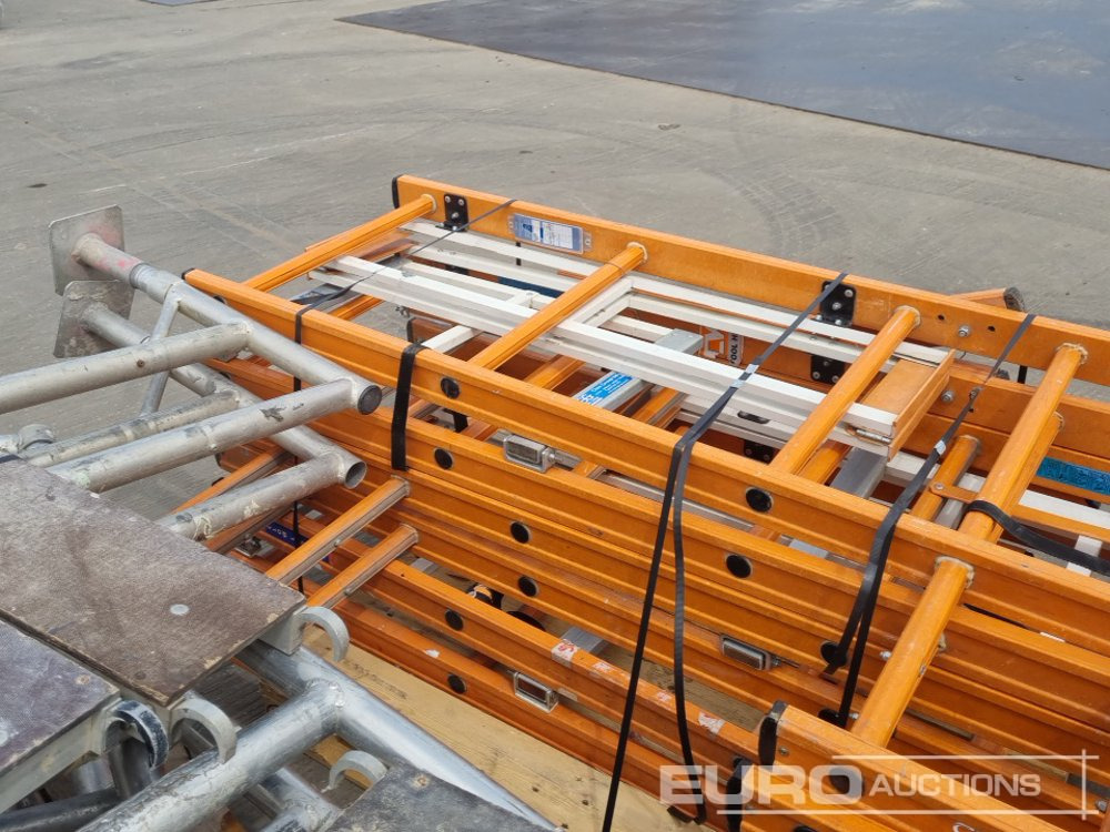 معدات البناء Bundle of Folding Aluminium Scaffolding (5 of), Bundle of Folding Fiberglass Scaffolding, Bundle of Aluminium Scaffolding (3 of), Aluminium Staging Boards (3 of): صورة 18