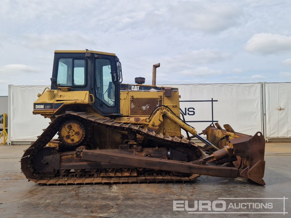 جرافة CAT D6M LGP: صورة 6