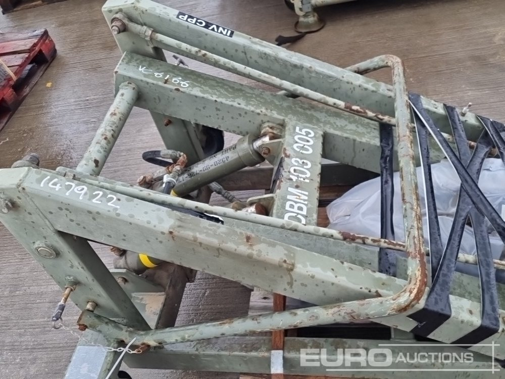معدات المناولة Carlisle Engineering Hydraulic Trolley Lift: صورة 21