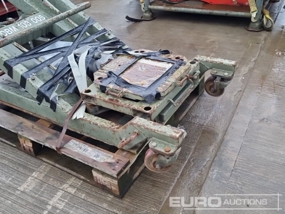 معدات المناولة Carlisle Engineering Hydraulic Trolley Lift: صورة 25