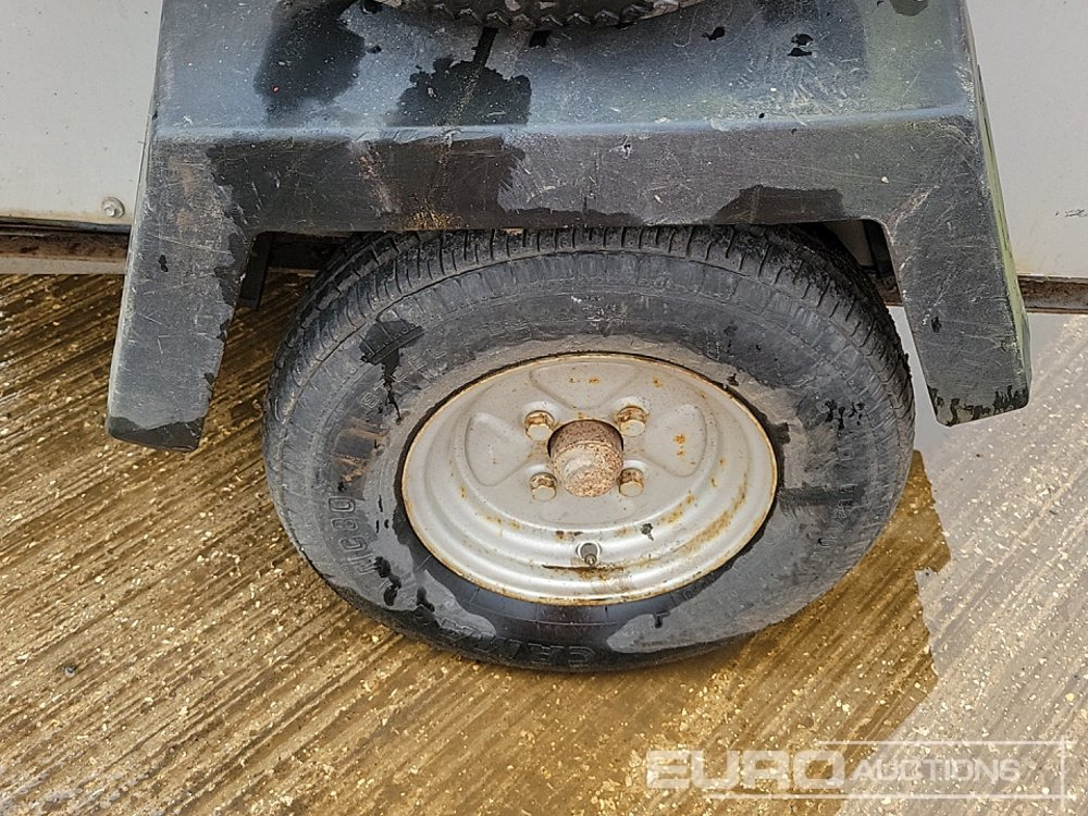 الضاغط Compair Single Axle Compressor: صورة 11