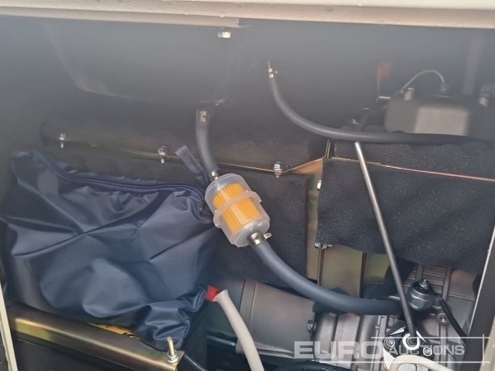 مجموعة المولدات Compal Power VG-R110: صورة 8 مجموعة المولدات Compal Power VG-R110: صورة 8