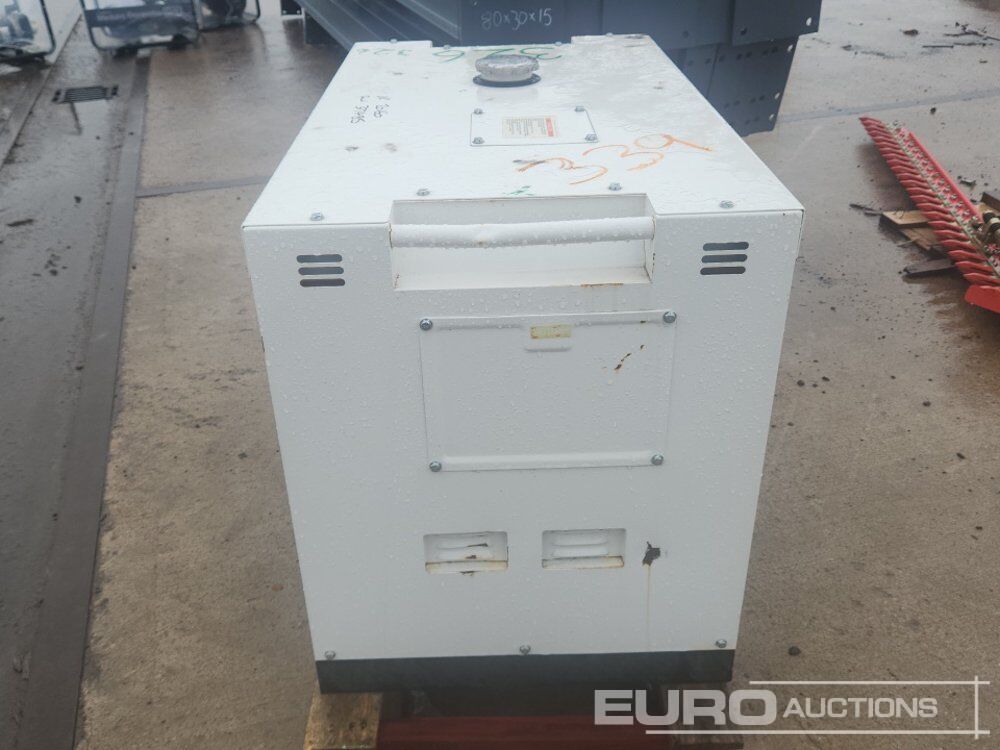 Compal Power VG-R110 - مجموعة المولدات: صورة 4 Compal Power VG-R110 - مجموعة المولدات: صورة 4