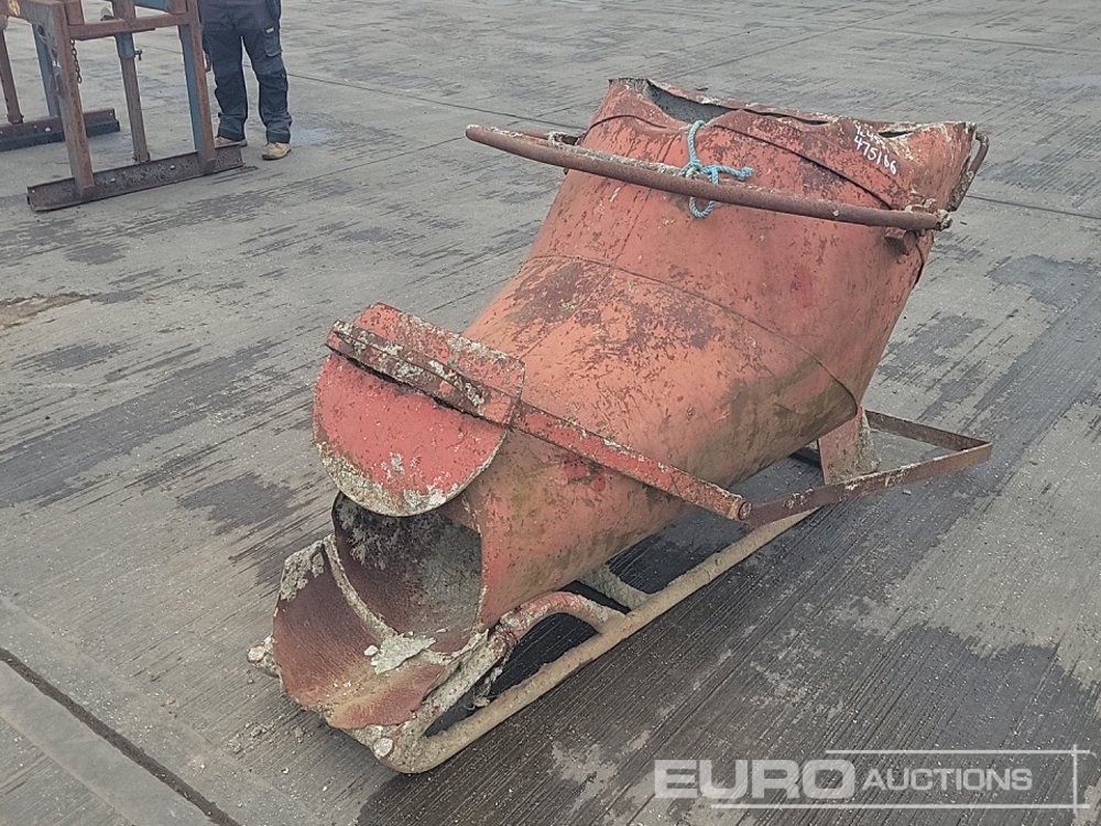 Concrete Skip to suit Crane - قادوس بقلاب ذاتي: صورة 5 Concrete Skip to suit Crane - قادوس بقلاب ذاتي: صورة 5