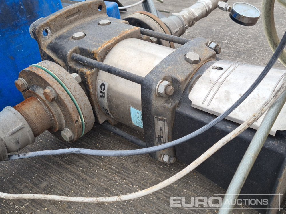 معدات البناء Decontaminating Station Plastic Tank, 415Volt Pump, Piping & Frame, Ramps: صورة 24