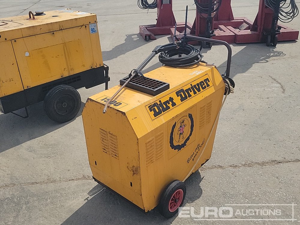 Dirt Driver 1500 Hot & Cold Pressure Washer - ماكينة غسيل ضغط عالي: صورة 5 Dirt Driver 1500 Hot & Cold Pressure Washer - ماكينة غسيل ضغط عالي: صورة 5
