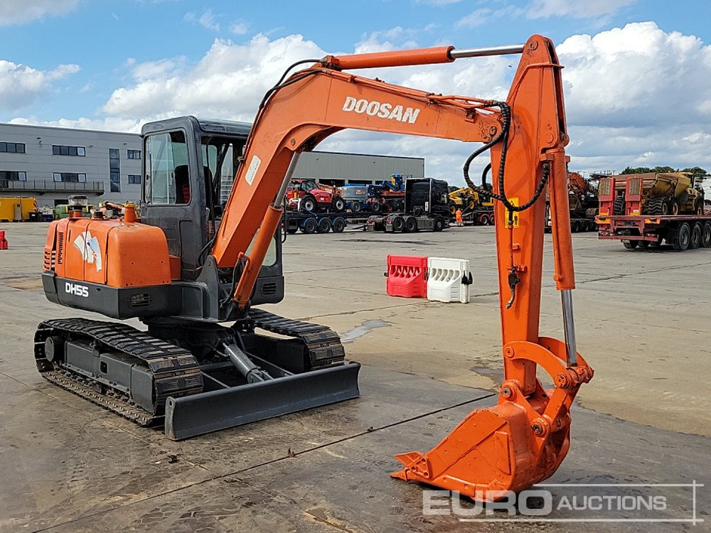 حفارة مُصَّغرة Doosan DH55-V: صورة 7