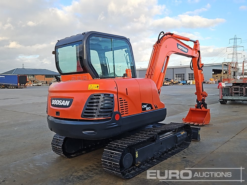 Doosan DX60 - حفارة مُصَّغرة: صورة 5 Doosan DX60 - حفارة مُصَّغرة: صورة 5