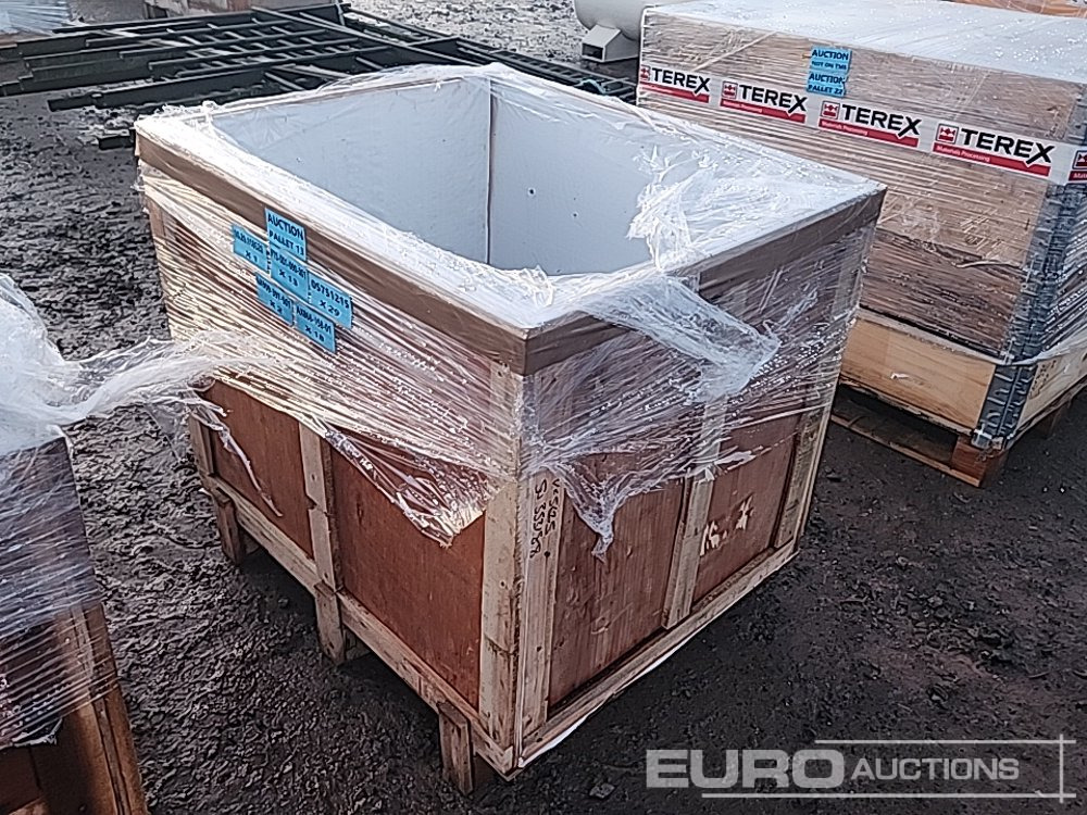 Engine Mounts, Pins & Hose Kit - قطع غيار - معدات صناعية: صورة 1 Engine Mounts, Pins & Hose Kit - قطع غيار - معدات صناعية: صورة 1