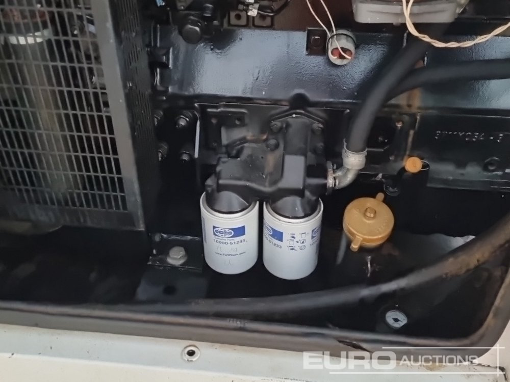 مجموعة المولدات FG Wilson XD135P1: صورة 23