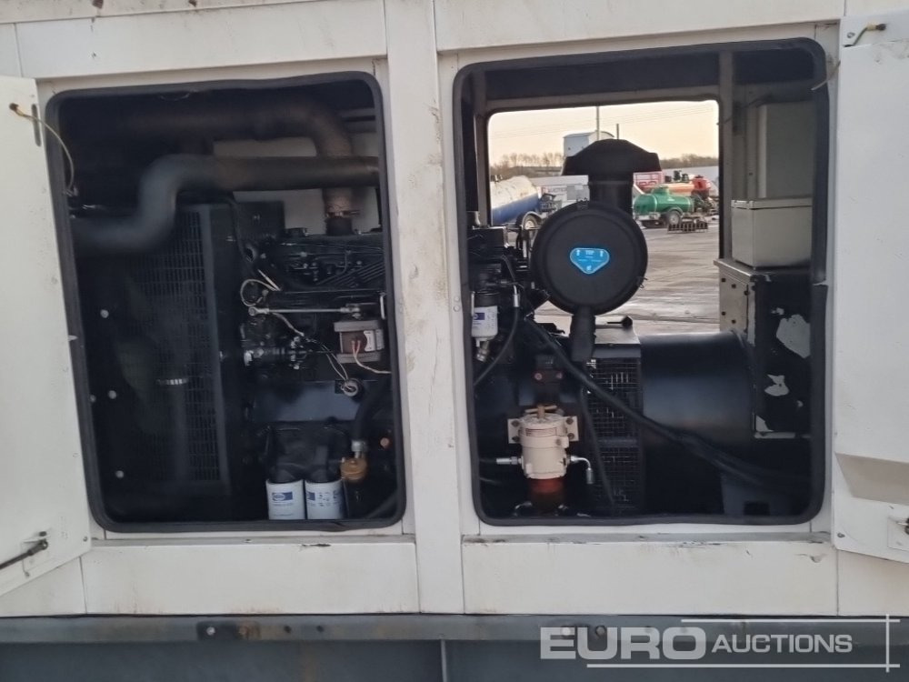 مجموعة المولدات FG Wilson XD135P1: صورة 22