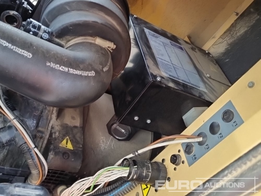 مجموعة المولدات FG Wilson XD20P2: صورة 15