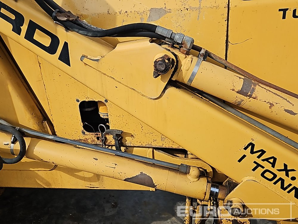 جرافة حفار Ford 675D: صورة 14