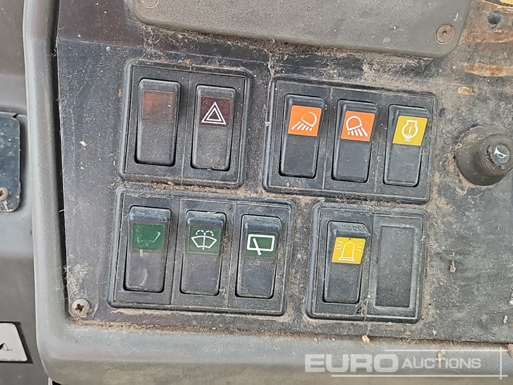 جرافة حفار Ford 675D: صورة 35