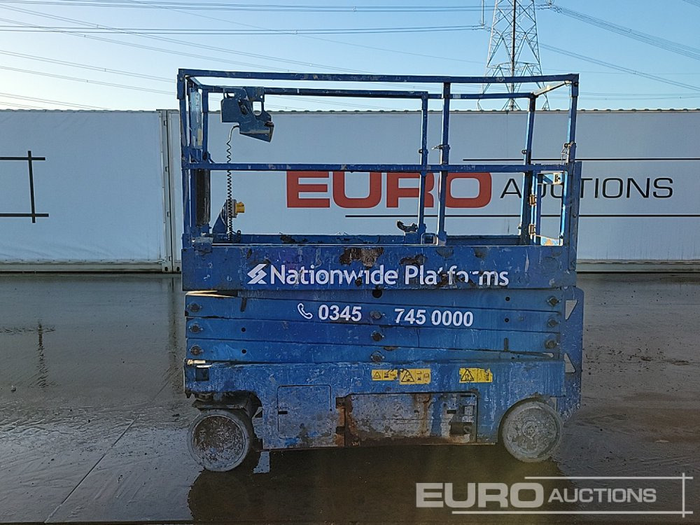 Genie GS2632 - رافعة هيدروليكية مقصية: صورة 2 Genie GS2632 - رافعة هيدروليكية مقصية: صورة 2