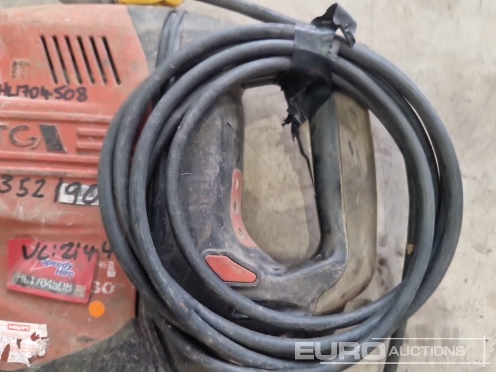 معدات البناء Hilti 110 Volt Hammer Drill: صورة 9 معدات البناء Hilti 110 Volt Hammer Drill: صورة 9