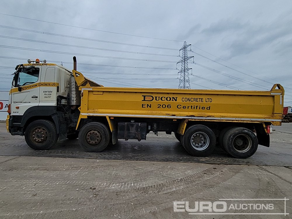 Hino 700-3213 - شاحنة قلاب: صورة 2 Hino 700-3213 - شاحنة قلاب: صورة 2