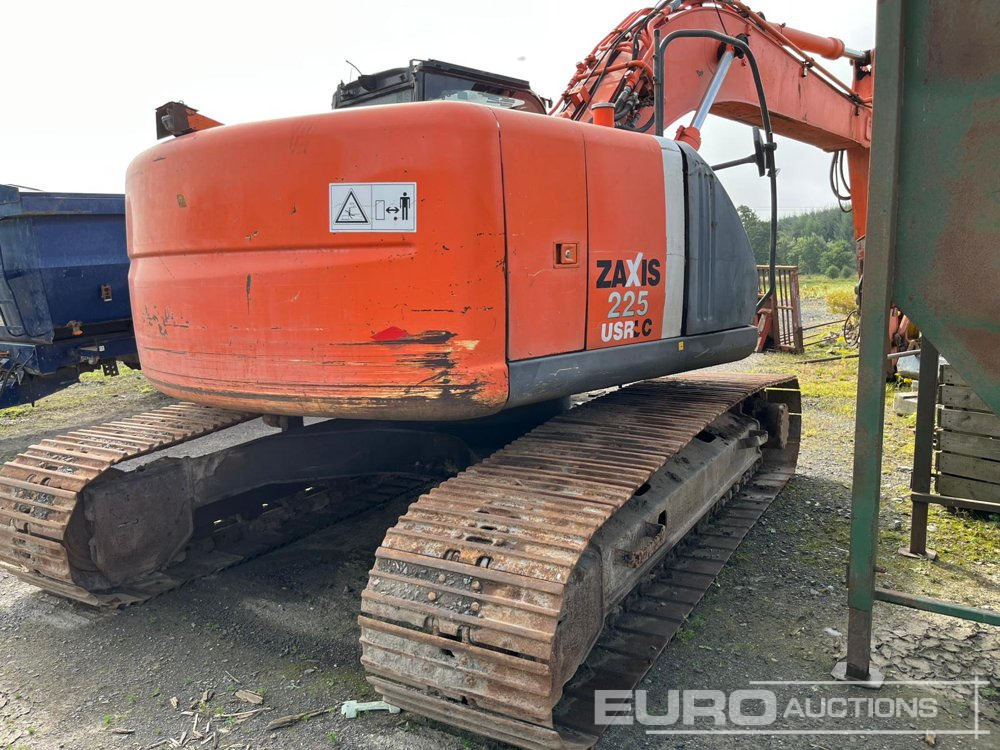 Hitachi ZX225USRLC-3 - حفار زحاف: صورة 3 Hitachi ZX225USRLC-3 - حفار زحاف: صورة 3