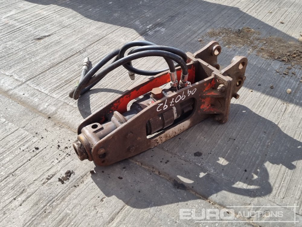 Hydraulic Breaker 30mm Pin to suit Mini Excavator - مطرقة هيدروليكية: صورة 1 Hydraulic Breaker 30mm Pin to suit Mini Excavator - مطرقة هيدروليكية: صورة 1