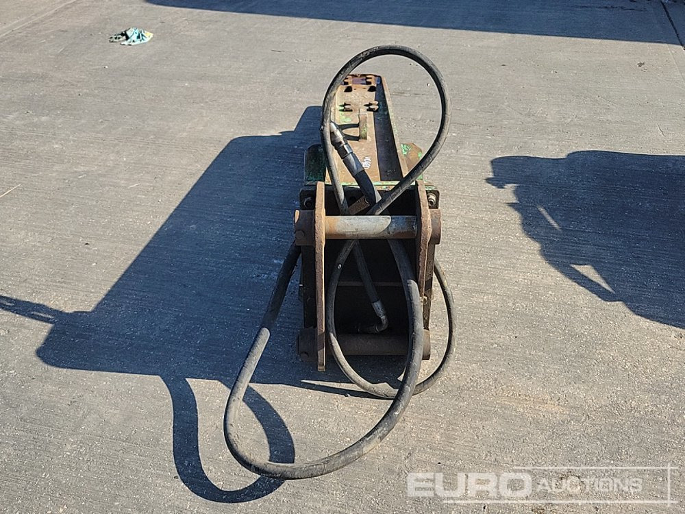 Hydraulic Breaker 65mm Pin to suit 13 Ton Excavator - مطرقة هيدروليكية: صورة 4 Hydraulic Breaker 65mm Pin to suit 13 Ton Excavator - مطرقة هيدروليكية: صورة 4