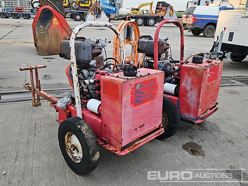 Hydraulic Pump (2 of) - آلة أسفلت: صورة 3 Hydraulic Pump (2 of) - آلة أسفلت: صورة 3