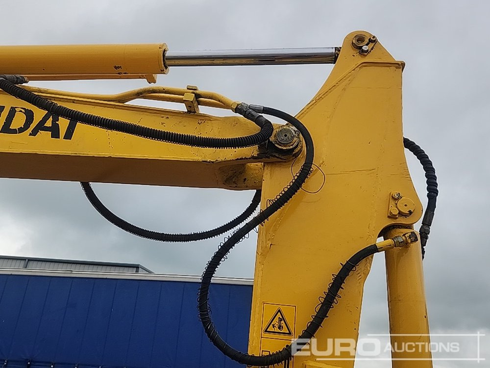 حفارة مُصَّغرة Hyundai R55-7: صورة 24