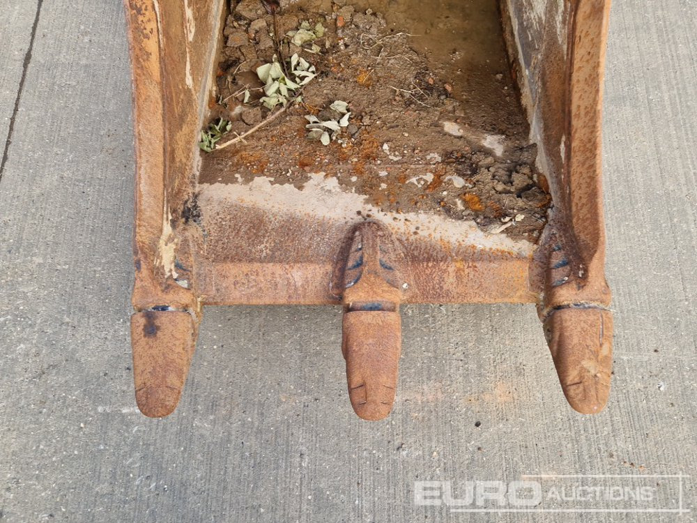 بكت JCB 28" Digging Bucket 80mm Pin to suit 20 Ton Excavator: صورة 9