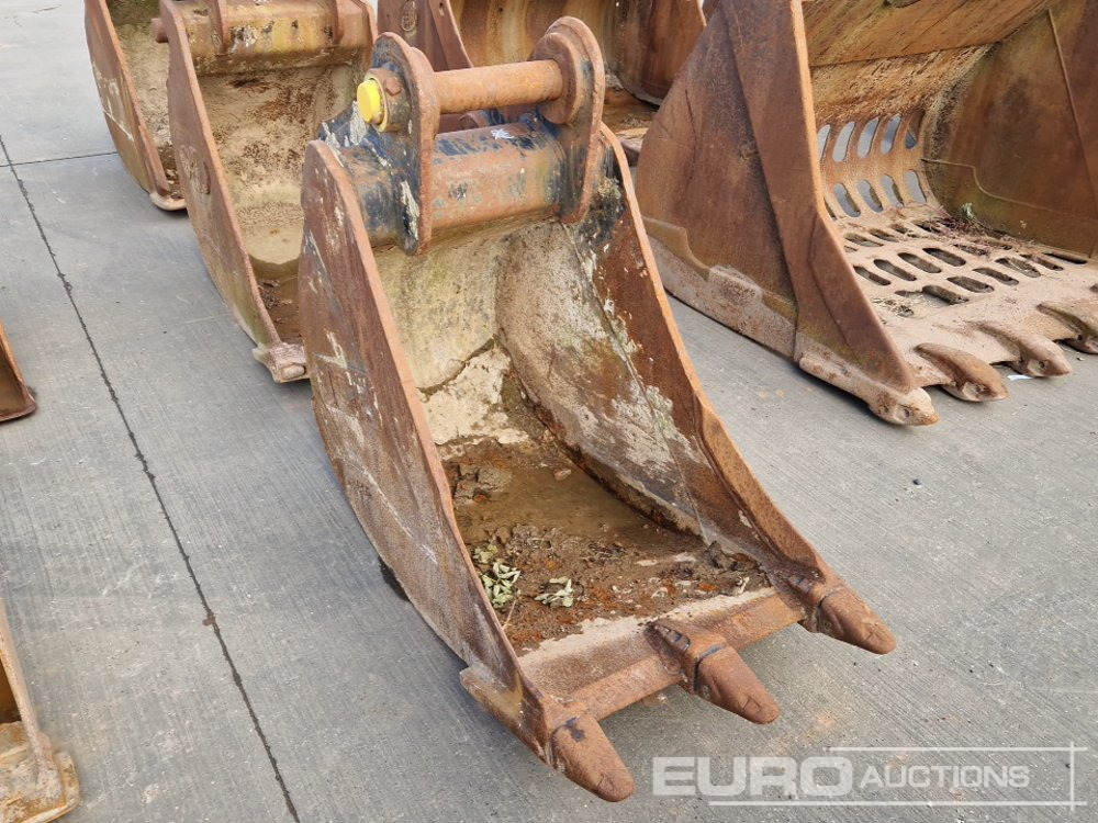 بكت JCB 28" Digging Bucket 80mm Pin to suit 20 Ton Excavator: صورة 7