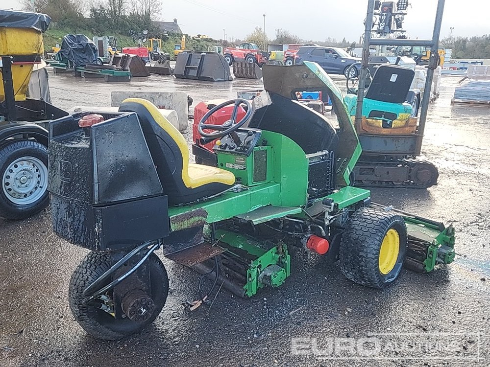 John Deere 2653A - جزازة أعشاب الحدائق: صورة 3 John Deere 2653A - جزازة أعشاب الحدائق: صورة 3