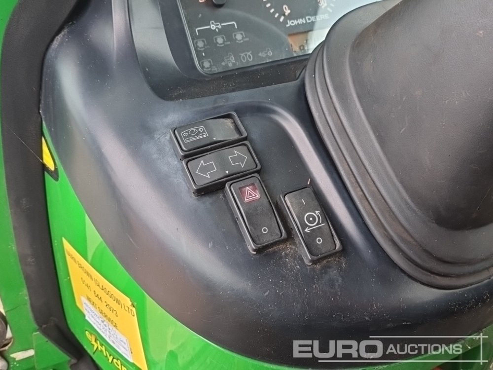 جرار صغير John Deere 4520: صورة 41 جرار صغير John Deere 4520: صورة 41