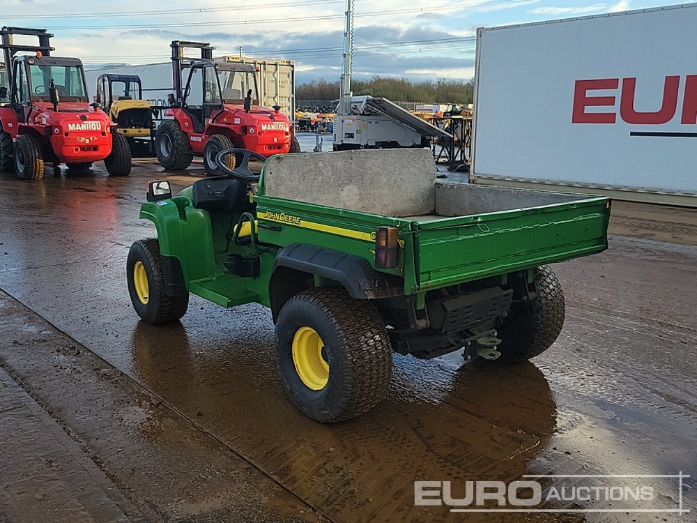 John Deere Gator - مركبة لجميع التضاريس: صورة 3 John Deere Gator - مركبة لجميع التضاريس: صورة 3